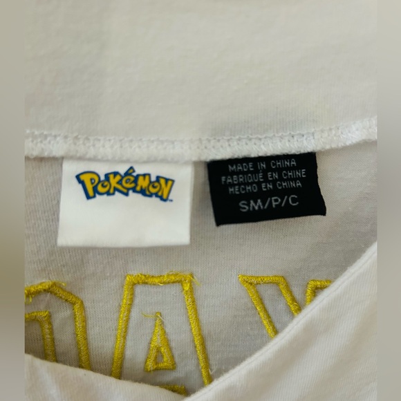 Pokémon Pikachu Jersey Baseball Pallettown Lightning Button Down Size Small - Picture 2 of 7